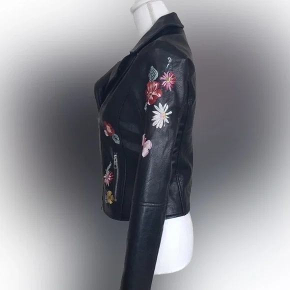 Romeo & Juliet Couture small Moto jacket black Faux Leather embroidered flowers - Picture 4 of 16